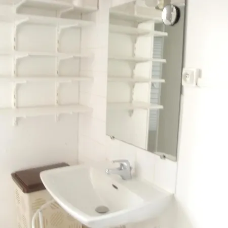 Studio Rue Napoleon 아파트 *