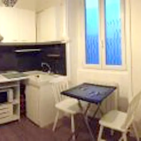 Studio Rue Napoleon *